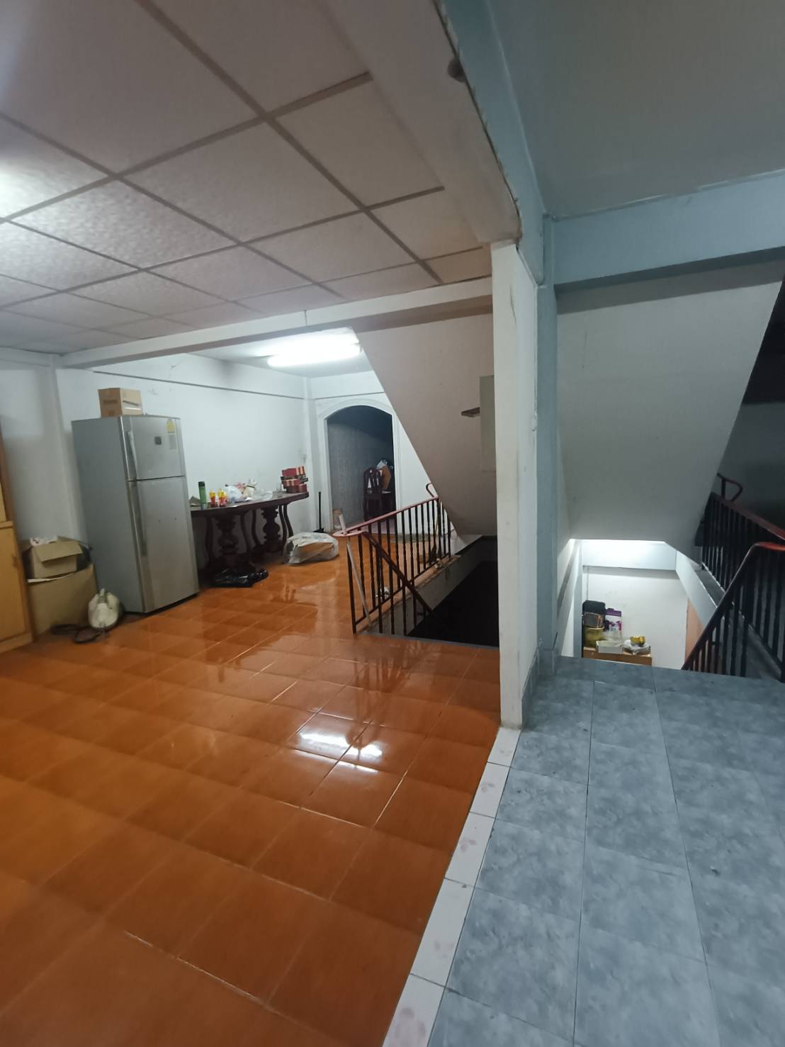 ขายอาคารพานิชย์ 3คูหา ทำเลดีใกล้รถไฟฟ้า ซอยวัดจันทร์ประดิษฐาราม เพชรเกษม 48 กรุงเทพมหานคร