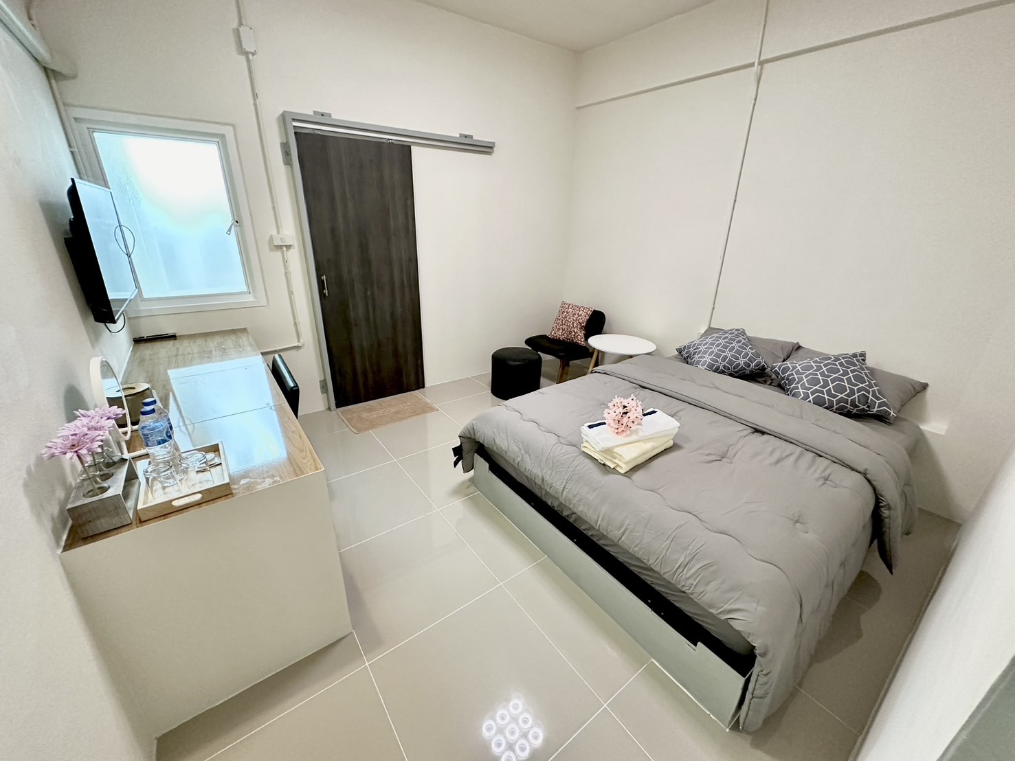 ให้เช่าบ้านและห้องพักรายวัน อมรรัตน์Room ย่านรังสิต จังหวัดปทุมธานี 