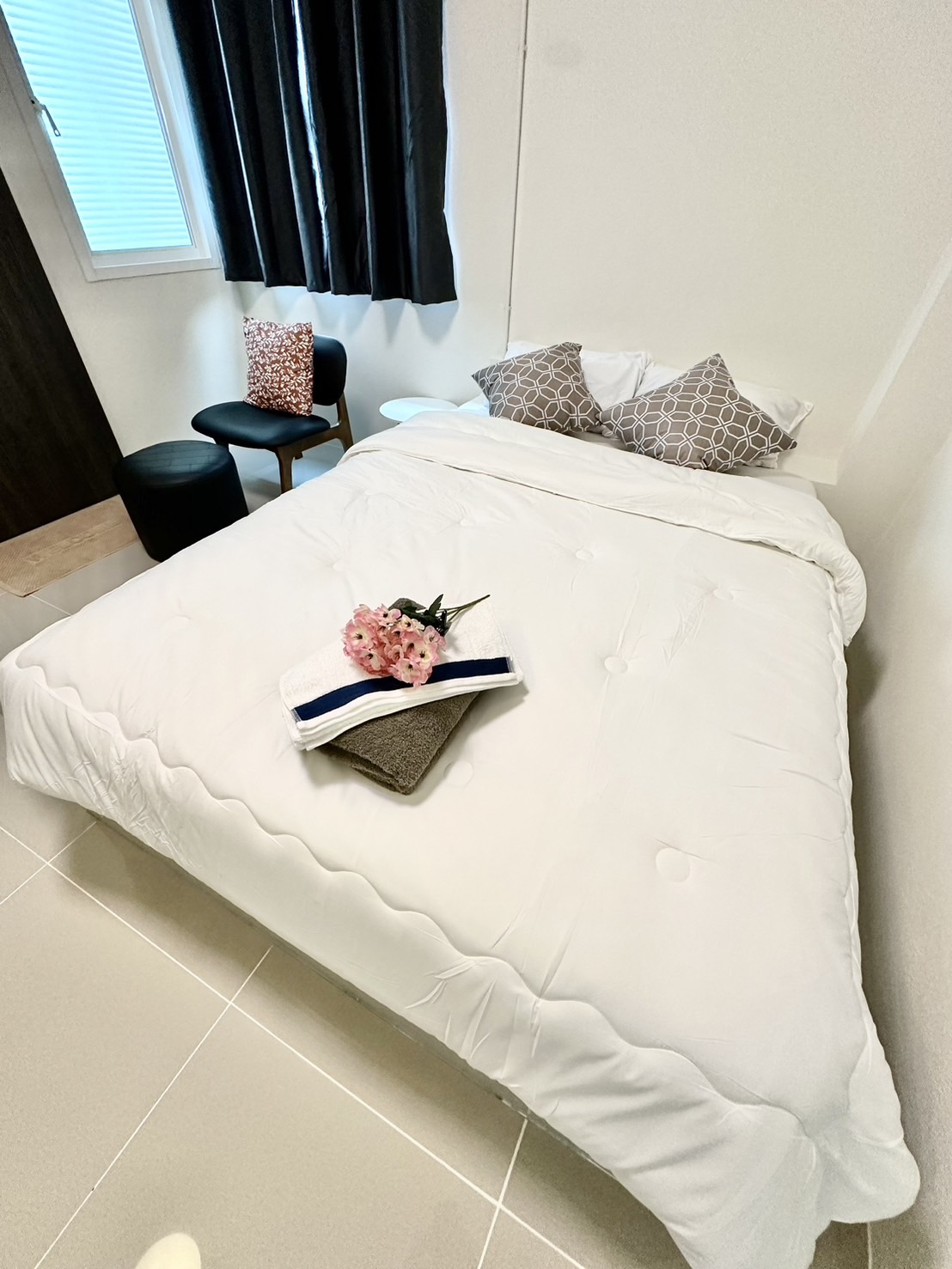 ให้เช่าบ้านและห้องพักรายวัน อมรรัตน์Room ย่านรังสิต จังหวัดปทุมธานี 