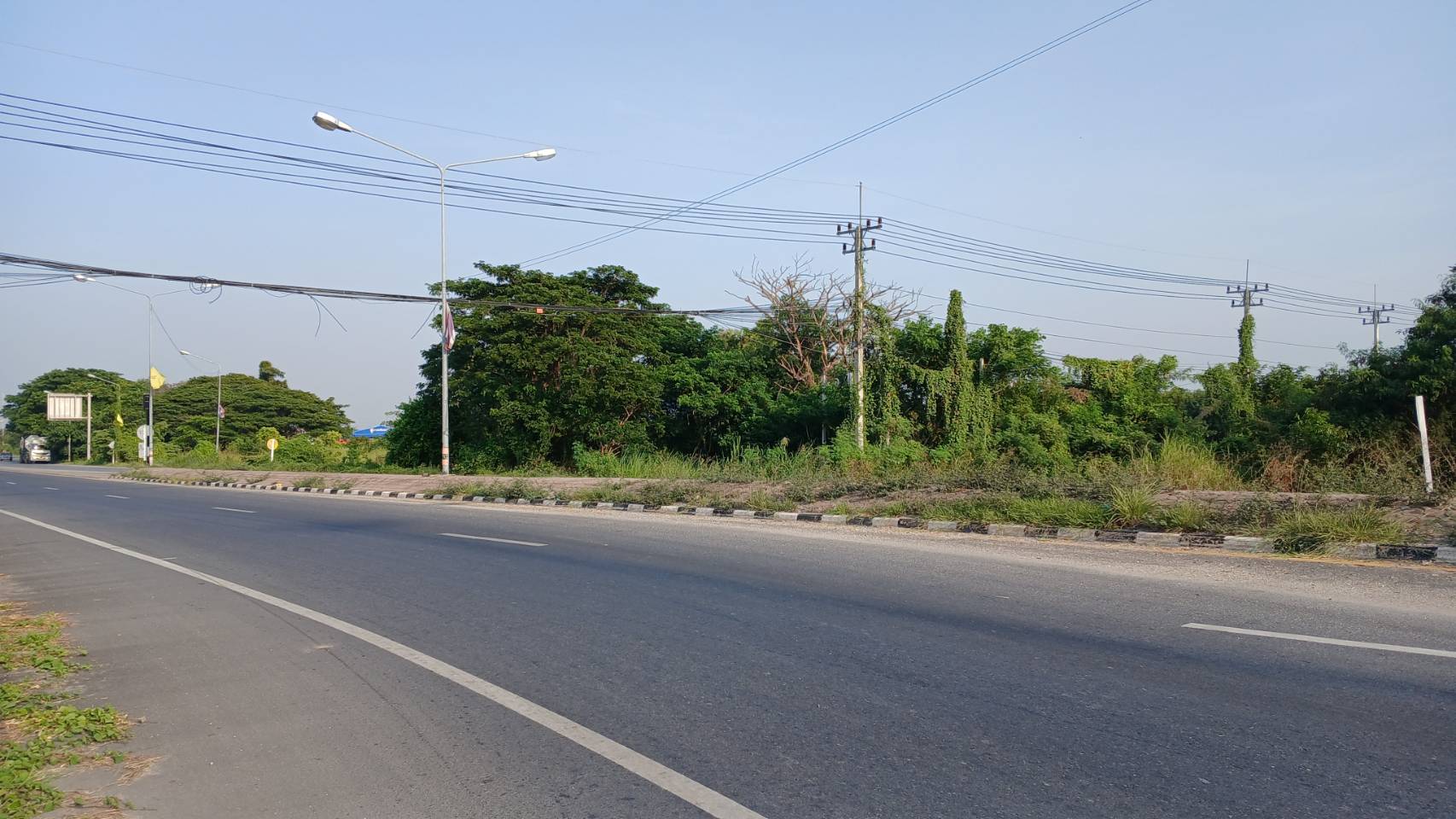 ขายที่ดินหน้ากว้างติดถนนสายเอเชีย ทำเลทอง อำเภอบางปะหัน จังหวัดพระนครศรีอยุธยา