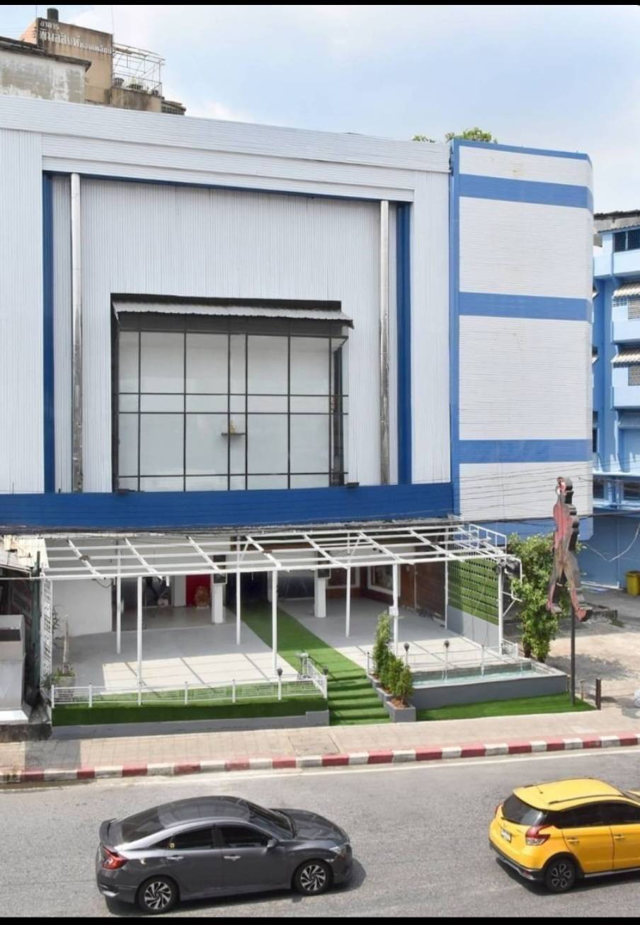 ให้เช่า /Rent อาคารพาณิชย์ 4คูหา 5 ชั้นพร้อมใบอนุญาต สถานบันเทิง ตึสี่ ทำเลดี ย่านสุขุมวิท บางนา