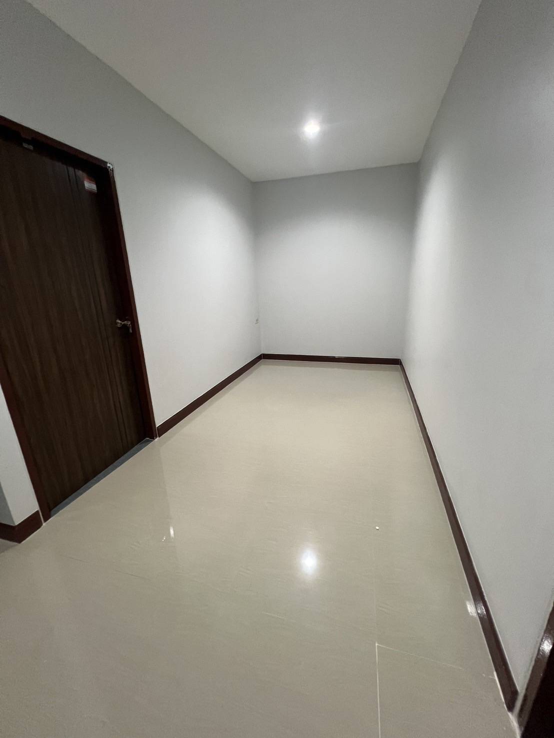 ขายอาคารพาณิชย์  ทำเลทอง  ตำบลหาดใหญ่ อำเภอหาดใหญ่ จังหวัดสงขลา