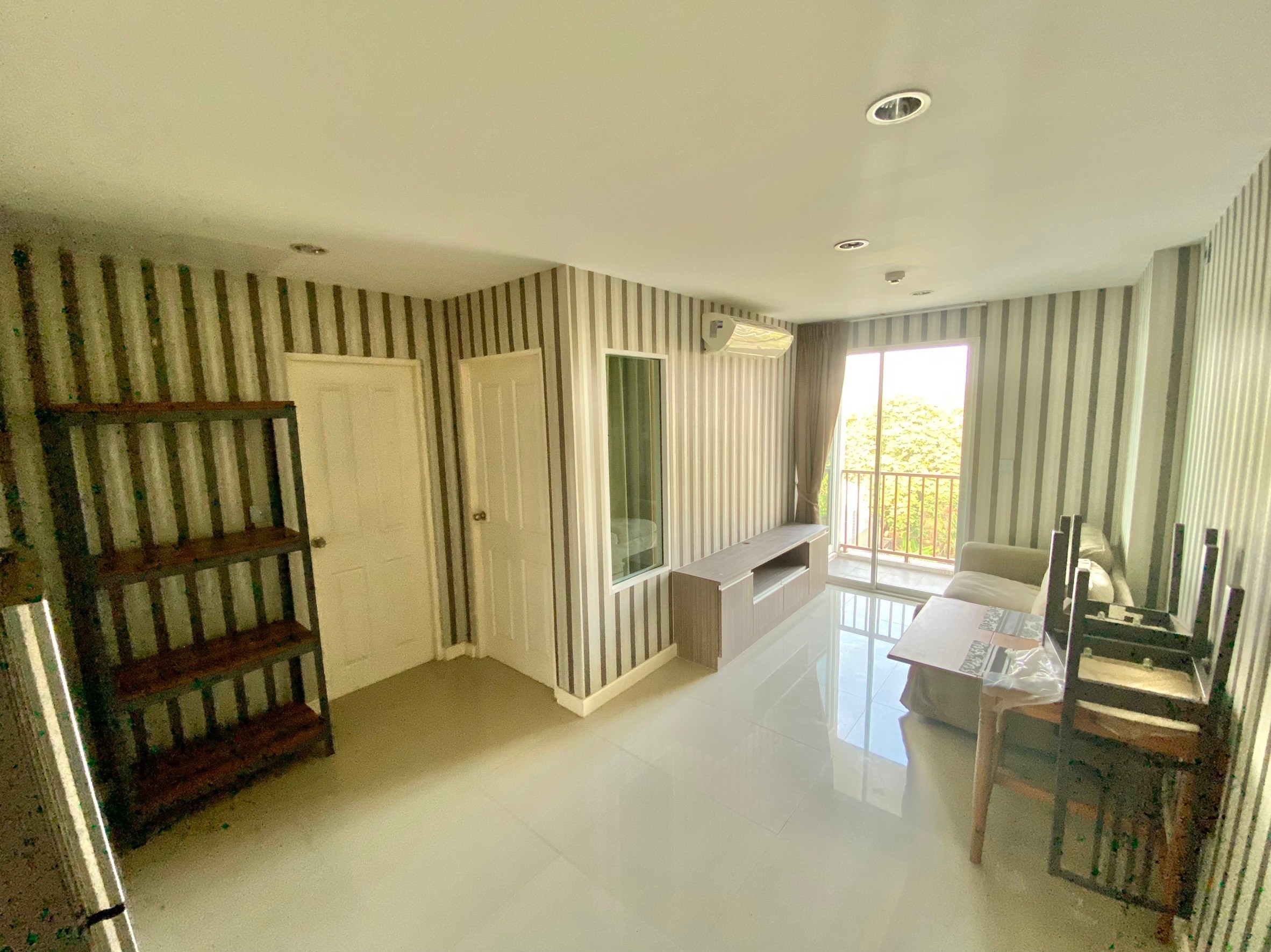 ขายคอนโด โครงการ  เดอะซีรี่ส์ อุดมสุข (The Series Udomsuk) เขตพระโขนง จังหวัดกรุงเทพมหานคร