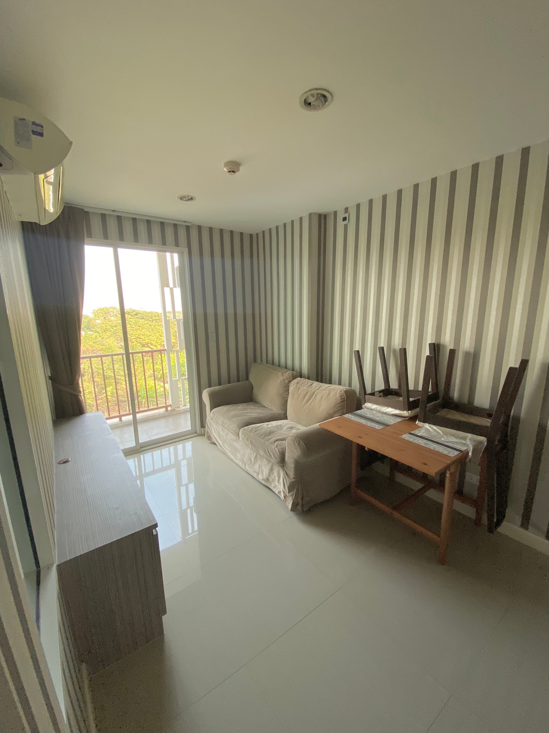 ขายคอนโด โครงการ  เดอะซีรี่ส์ อุดมสุข (The Series Udomsuk) เขตพระโขนง จังหวัดกรุงเทพมหานคร