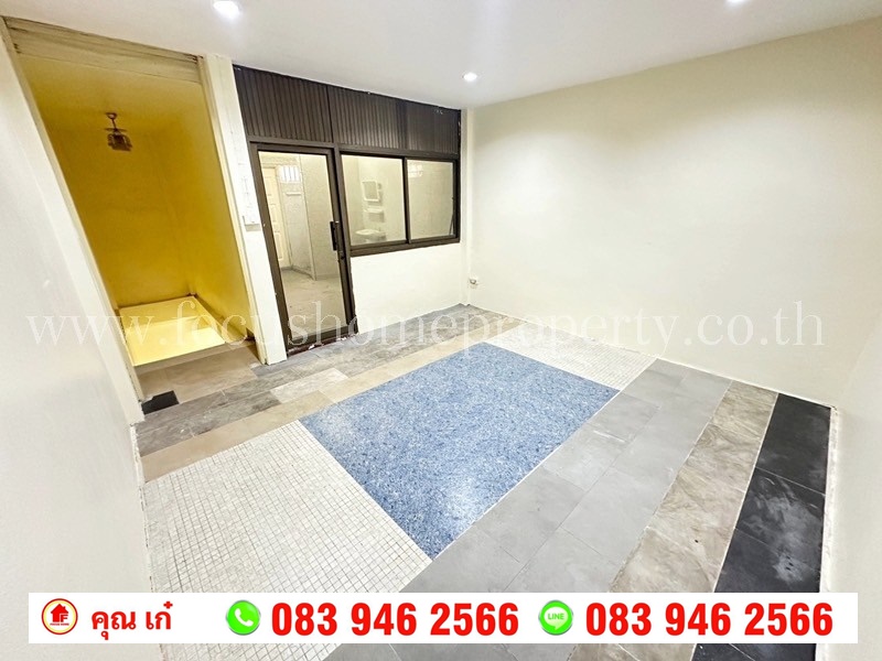 ขาย ตึกแถว 3.5 ชั้น ซอยรามคำแหง 58/3