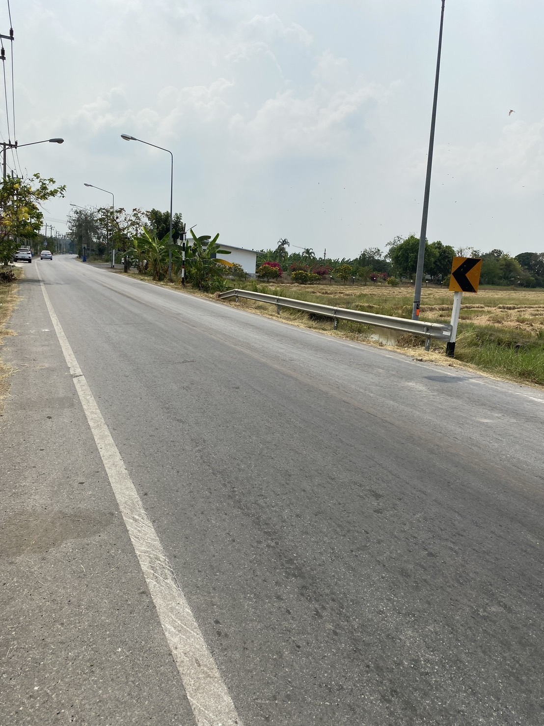 ขายที่ดินเปล่าติดถนน ทำเลทอง อำเภอลำลูกกา จังหวัดปทุมธานี