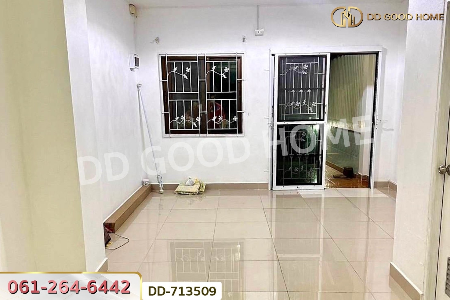 DD-713509 ทาวน์เฮ้าส์ หมู่บ้านโกลเด้นวิลเลจ แหลมฉบัง ชลบุรี ใกล้สวนสาธารณะเทศบาล