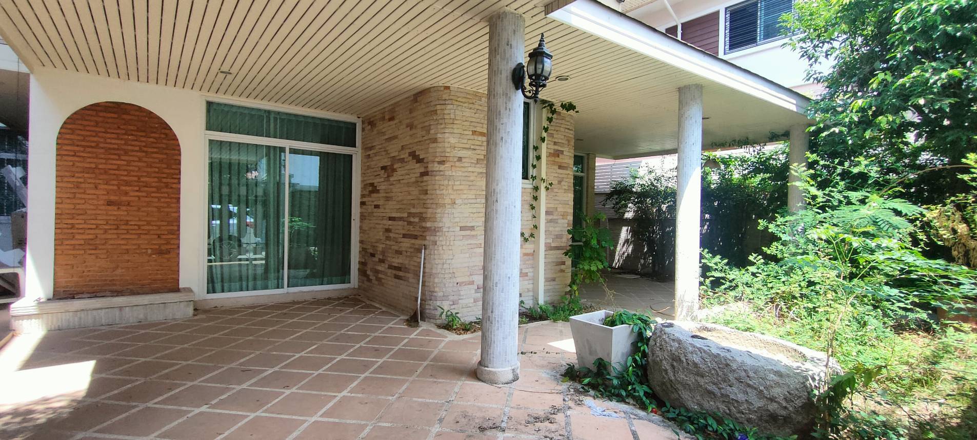 ขายบ้านเดี่ยว2ชั้น ทำเลดี อยู่ใจกลางเมือง ใกล้เซ็นทรัลพระราม 9  ใกล้รถไฟฟ้า เขตดินแดง จังหวัดกรุงเทพมหานคร 