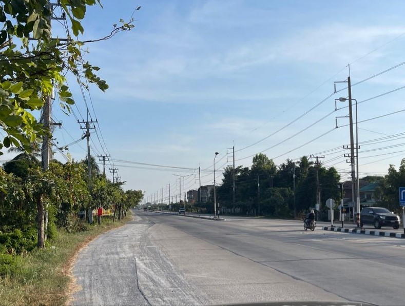 ขายที่ดินเปล่าทำเลทอง ต.สระพังลาน อ.อู่ทอง  จ.สุพรรณบุรี  (ราคา  9,600,000- 12,000,000 บาท)