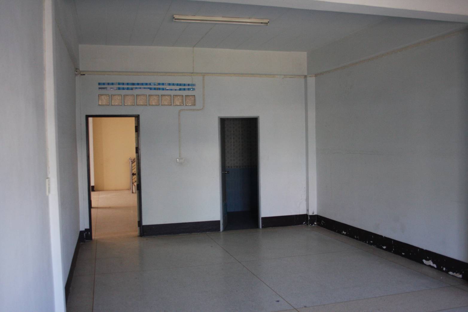 ขายอาคารพาณิชย์3ชั้นครึ่ง ทำเลทอง อยู่ใจกลางเมืองปากช่อง เขาใหญ่ จังหวัดนครราชสีมา