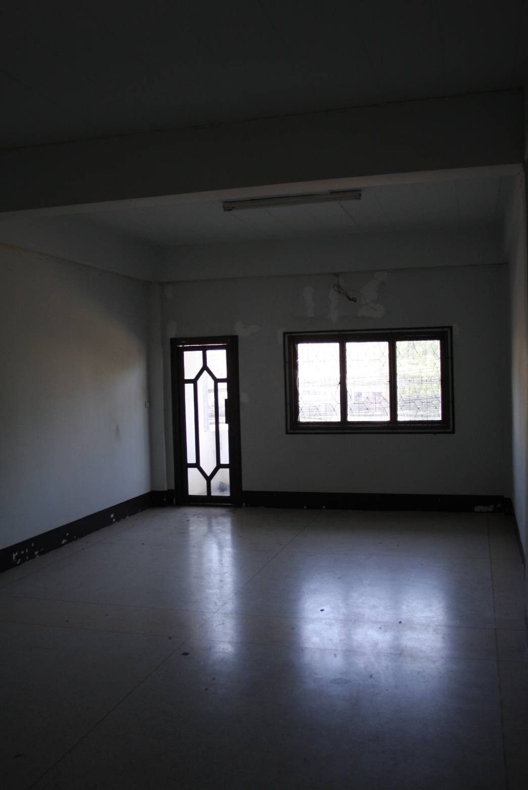 ขายอาคารพาณิชย์3ชั้นครึ่ง ทำเลทอง อยู่ใจกลางเมืองปากช่อง เขาใหญ่ จังหวัดนครราชสีมา