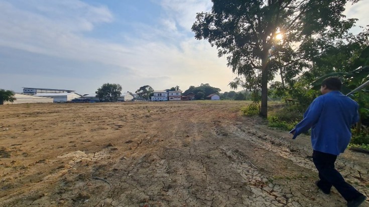 ขายที่ดินเปล่า 2 แปลงติดกัน 9 ไร่ -3 งาน 92.9 ตร.วา ถมและรังวัดเรียบร้อย  อำเภอเมือง จังหวัดเพชรบูรณ์