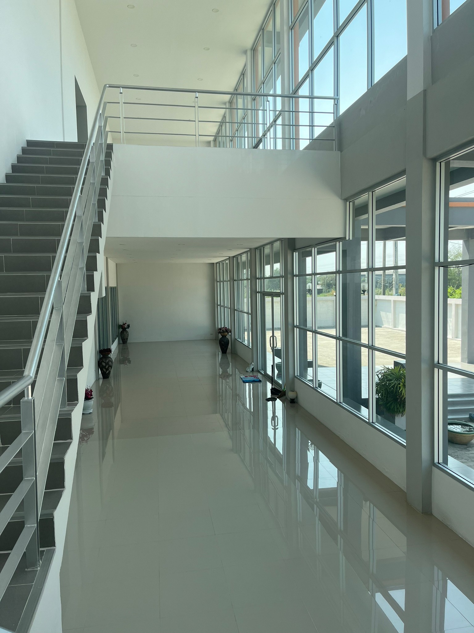 โรงงานสำเร็จรูปพร้อมสำนักงาน ถนนบางนา-ตราด กม.23