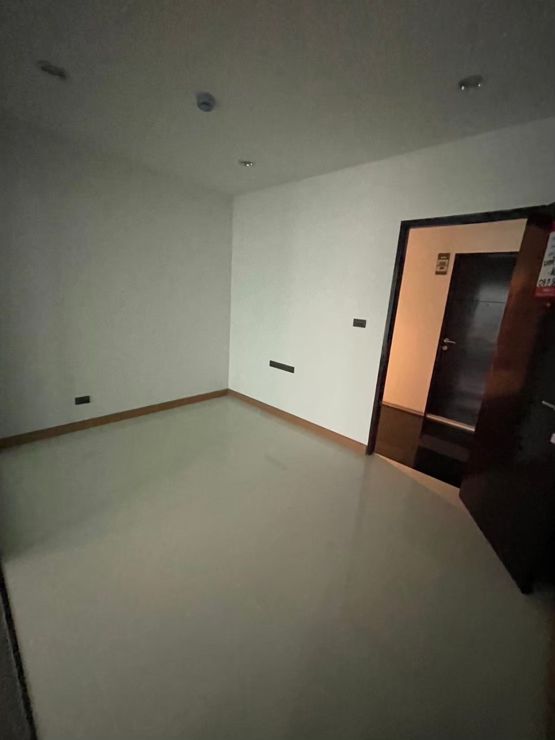 ขายคอนโด บี-ลีฟ  ชั้น4 ติดถนนติวานนท์  ปากเกร็ด  จังหวัดนนทบุรี 