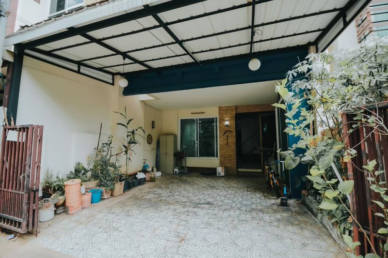 ขาย Town home หมู่บ้านธนาพัฒน์ เฮ้าส์ สาทร-นราธิวาสฯ ราคาดีทำเลดีโทผึ้งรติ0619419639