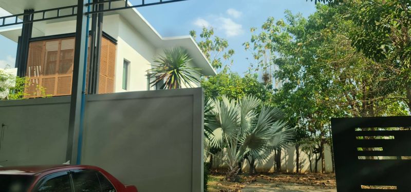 ขายบ้านเดี่ยว2ชั้น ใกล้ถนนกาญจนาเพียง 50 เมตร หมู่บ้านเอ็นริชพาร์ค ราคาดีทำเลดีติดต่อผึ้งรติ0619419639