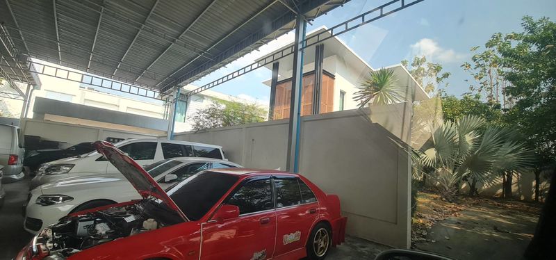 ขายบ้านเดี่ยว2ชั้น ใกล้ถนนกาญจนาเพียง 50 เมตร หมู่บ้านเอ็นริชพาร์ค ราคาดีทำเลดีติดต่อผึ้งรติ0619419639