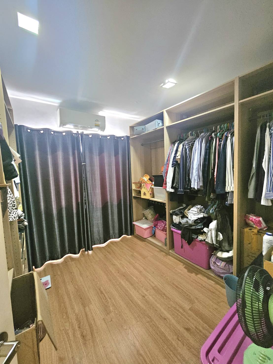 ขายบ้านเดี่ยว 3ชั้น โกลเด้นท์เพรสทีช สุขาภิบาล5 เขตสายไหม จังหวัดกรุงเทพมหานคร