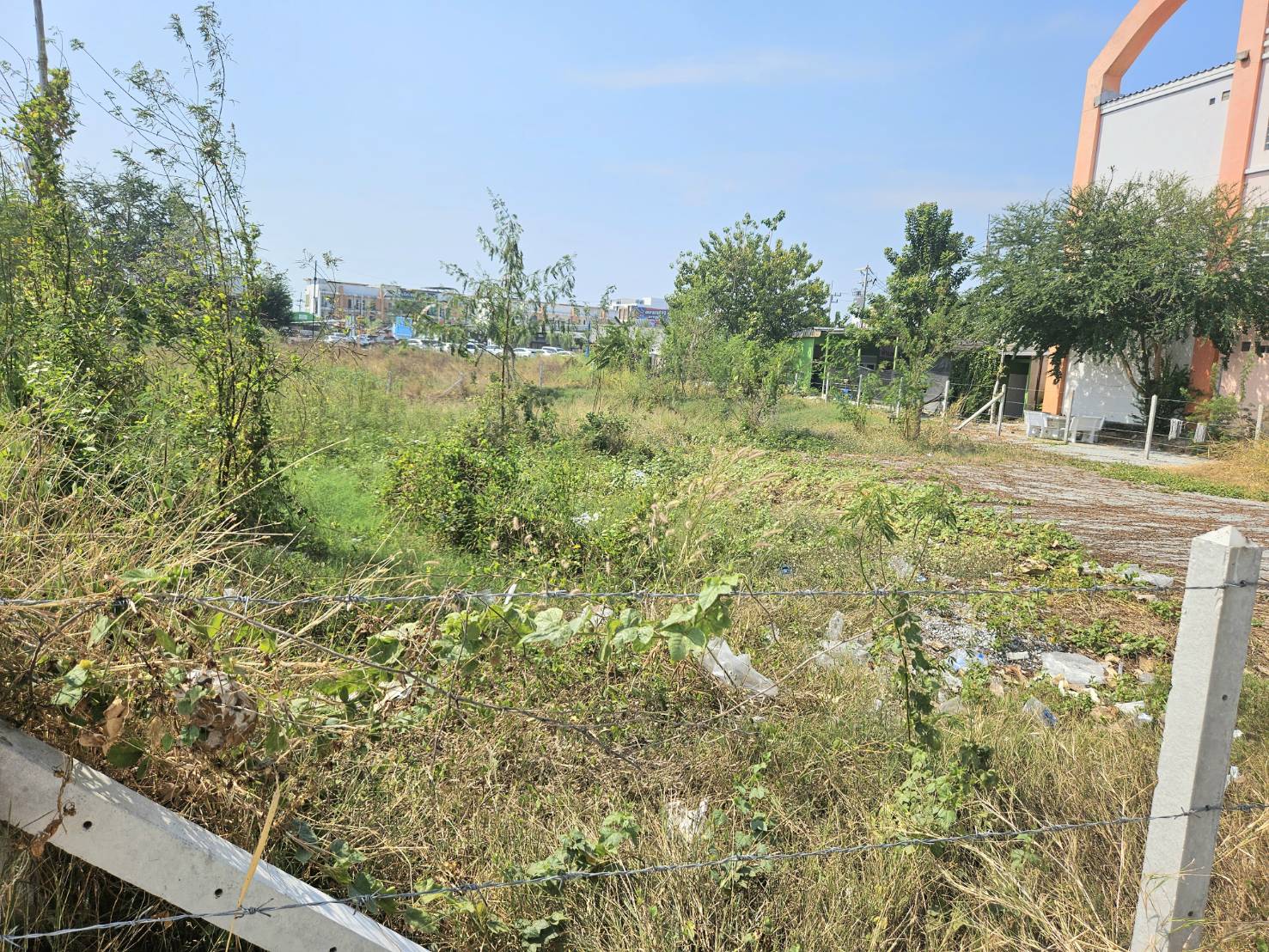 ขายที่ดินเปล่า ทำเลทอง ใกล้หาดบางเเสน อำเภอเมือง จังหวัดชลบุรี