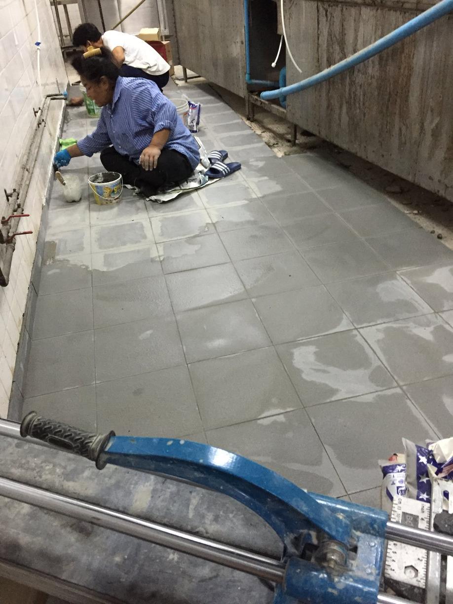 รับงานต่อเติมบ้าน และงานอื่นๆ งานเล็กงานน้อย-งานมาก ไปหมดครับ ราคาย่อมเยาว์ต่อรองกันได้ครับฟหกๆไ