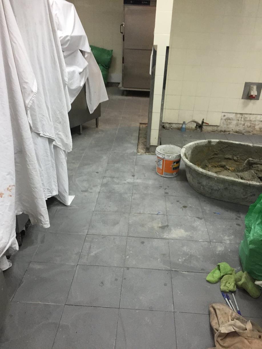 รับงานต่อเติมบ้าน และงานอื่นๆ งานเล็กงานน้อย-งานมาก ไปหมดครับ ราคาย่อมเยาว์ต่อรองกันได้ครับฟหกๆไ