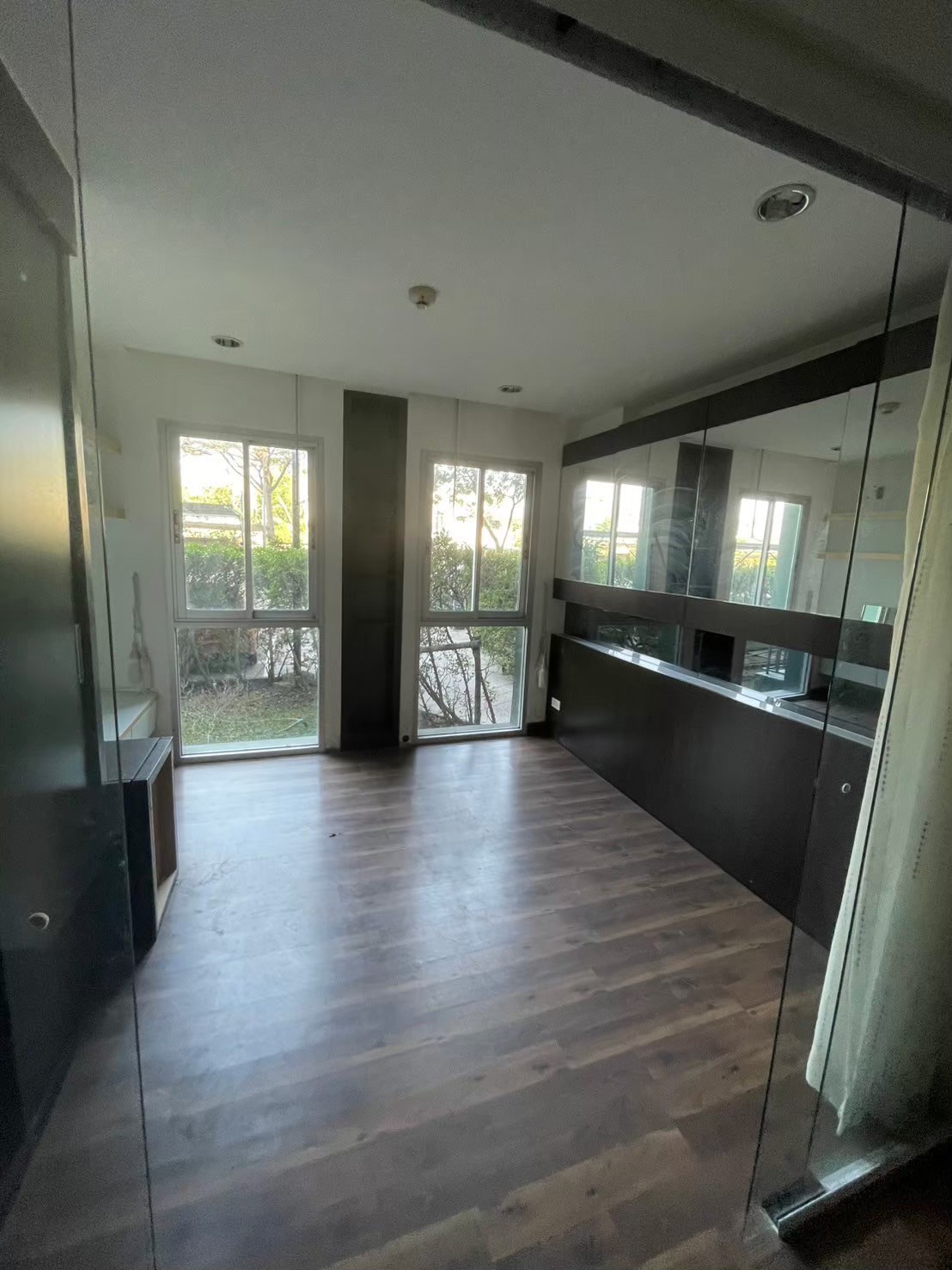  ขายคอนโด พาร์ค เอ็กโซ  ชั้น 1 ใกล้ ชอคโกแลควิวล์ 