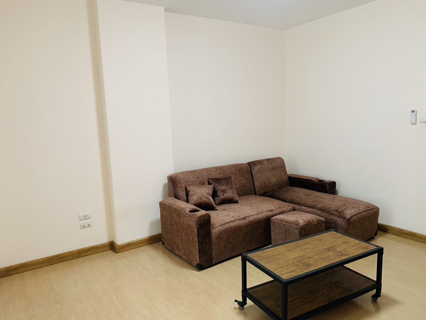 ขายด่วน คอนโดสราญแฮปปี้แลนด์ เขตบางกะปิ กทม. (เจ้าของขายเอง) ในราคา 1.55 ล *ไม่รับนายหน้า