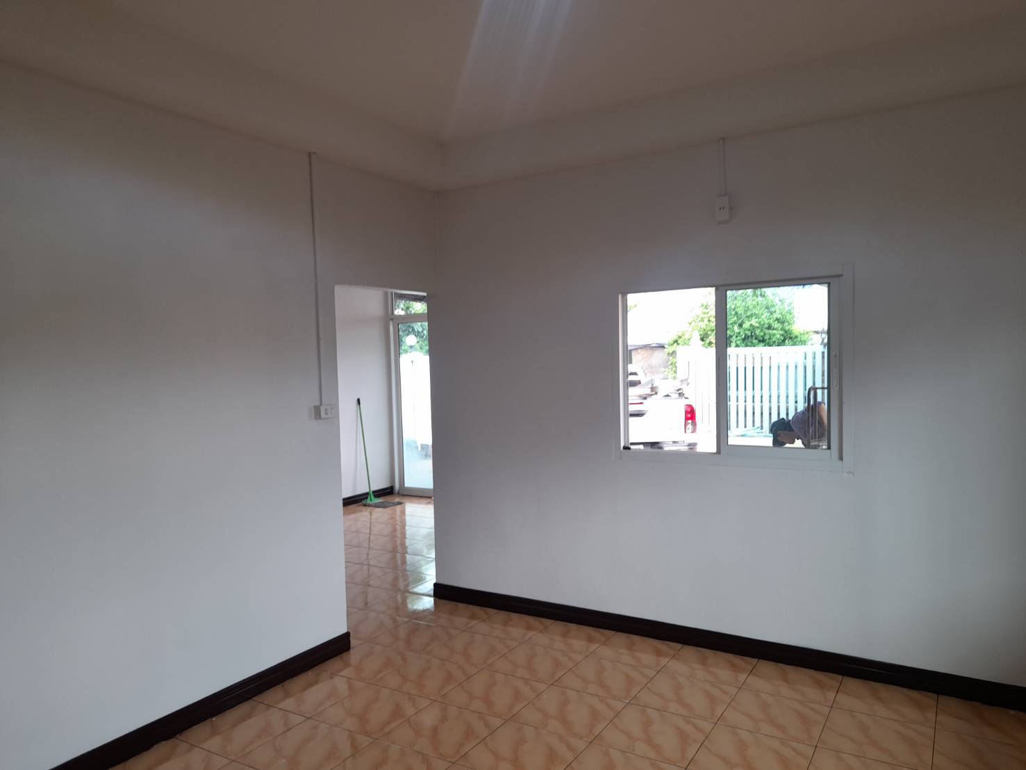 ขายบ้านเดียว 2 ชั้น อ.ท่าม่วง ต.พังตรุครั จังหวัดกาญจนบุรี