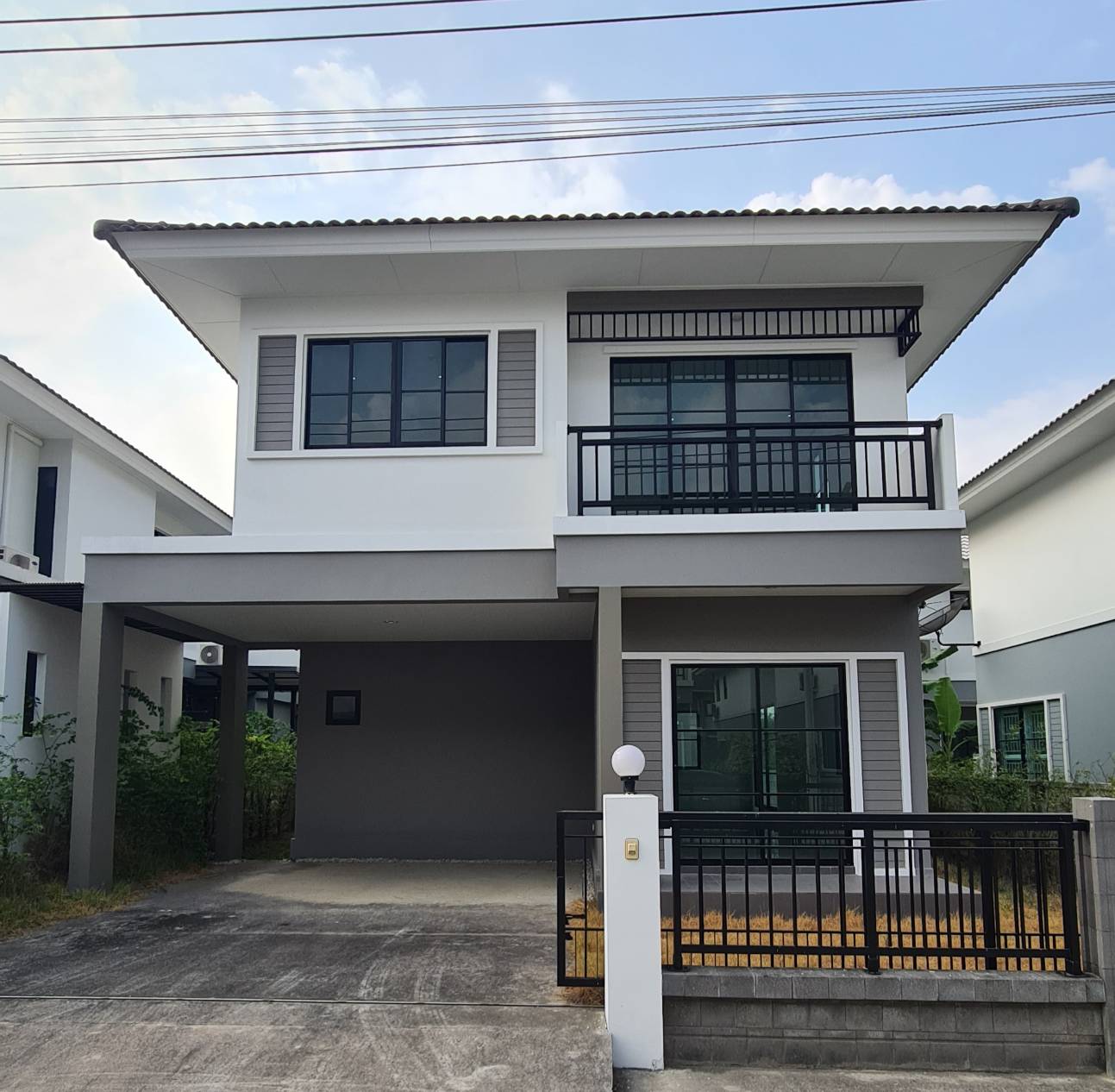 ขายบ้านแฝด 2 ชี้น (สไตส์บ้านเดี่ยว) โครงการ มารวยริเวอร์ไซด์ บางปะกง จ.ฉะเชิงเทรา