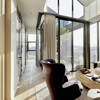 PRAN Pattanakarn 32 Penthouse Office 5 ชั้น ผสานการทำงานและใช้ชีวิตอย่างลงตัว