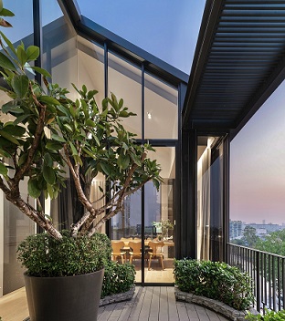 PRAN Pattanakarn 32 Penthouse Office 5 ชั้น ผสานการทำงานและใช้ชีวิตอย่างลงตัว