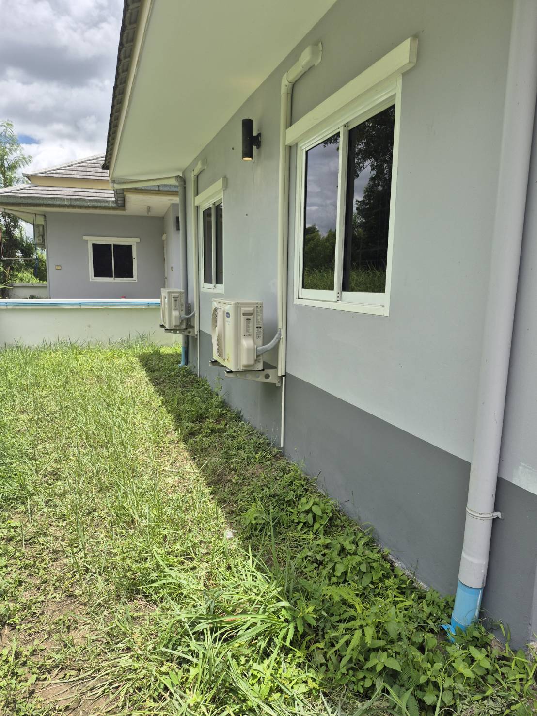 ขายบ้านเดี่ยวชั้นเดียว ทำเลดี  อำเภอพนัสนิคม จังหวัดชลบุรี