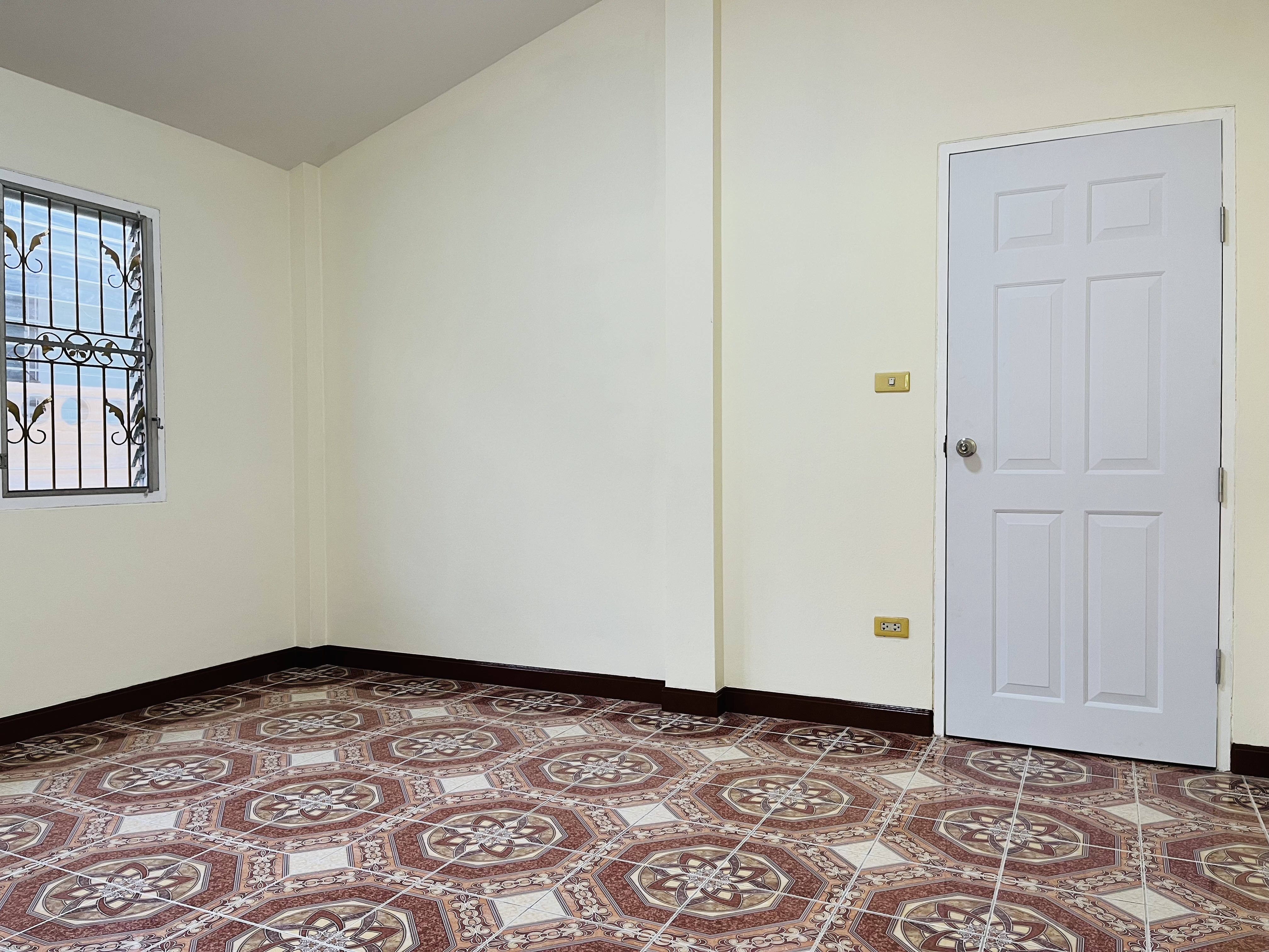 ขายบ้านเดี่ยวชั้นเดียว ทำเลดี ในทำเลป่าแดด-แม่เหียะ เมืองเชียงใหม่