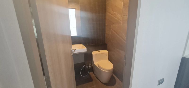 ขายบ้านเดี่ยวสุดหรู Vana Residence พระราม 9 – ศรีนครินทร์ ราคาดีทำเลดีติดต่อผึ้งรติ โทร 061-9419-639 ราคาพิเศษเพียง 34.5 ล้านบาท