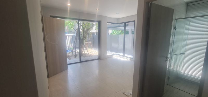 ขายบ้านเดี่ยวสุดหรู Vana Residence พระราม 9 – ศรีนครินทร์ ราคาดีทำเลดีติดต่อผึ้งรติ โทร 061-9419-639 ราคาพิเศษเพียง 34.5 ล้านบาท