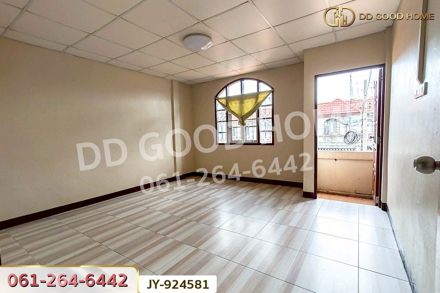 DD-924581 ทาวน์เฮ้าส์ หมู่บ้านบัวทองแลนด์ ถ.บางกรวย-ไทรน้อย นนทบุรี ใกล้เซ็นทรัลเวสต์เกต