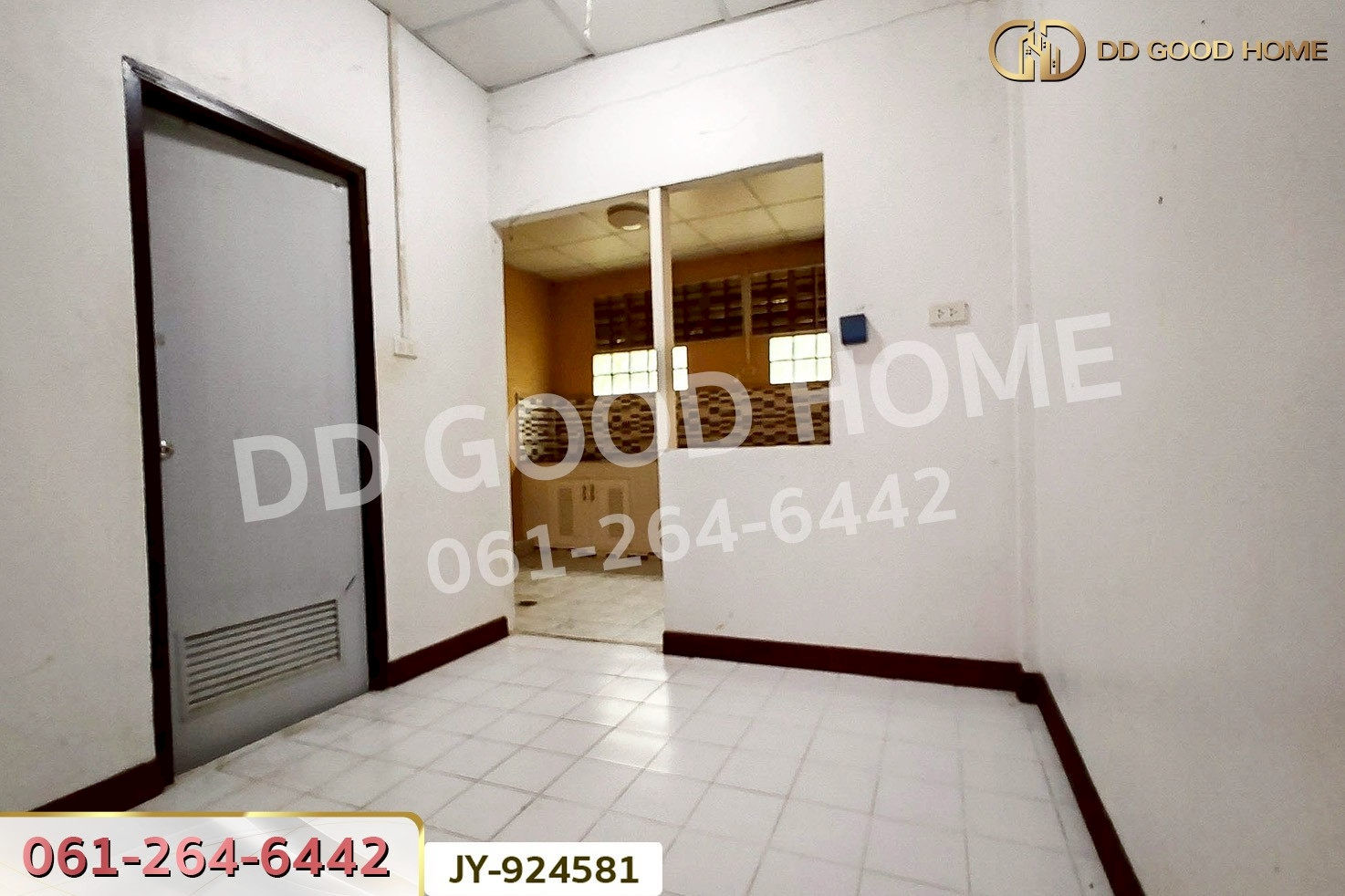 DD-924581 ทาวน์เฮ้าส์ หมู่บ้านบัวทองแลนด์ ถ.บางกรวย-ไทรน้อย นนทบุรี ใกล้เซ็นทรัลเวสต์เกต