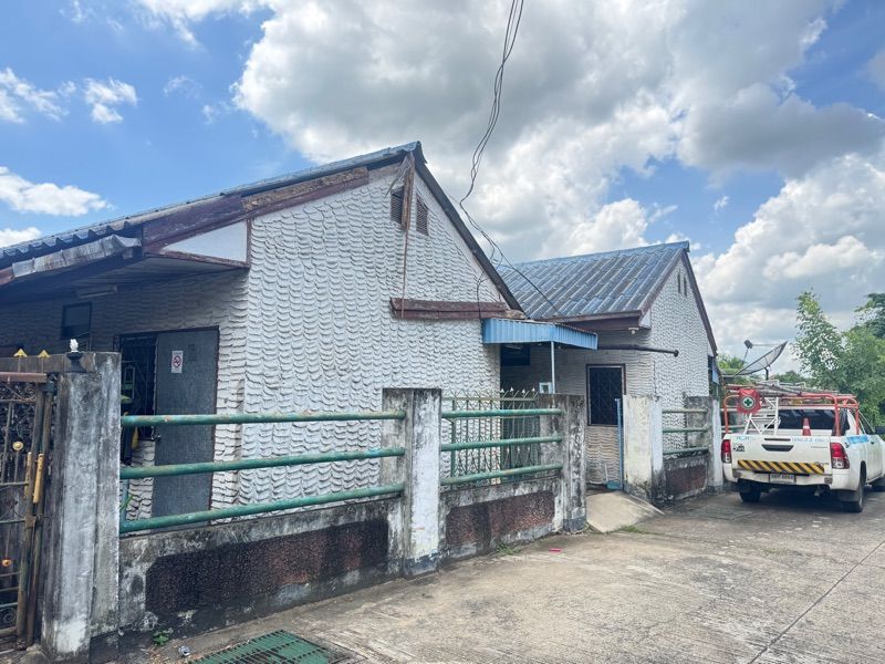 ขายด่วนที่ดินพร้อมหอพัก ใจกลางเมือง หลัง บขส. ขนส่ง – ใกล้บิ๊กซี – ใกล้ถนนคลังอาวุธ จังหวัดอุบลราชธานี