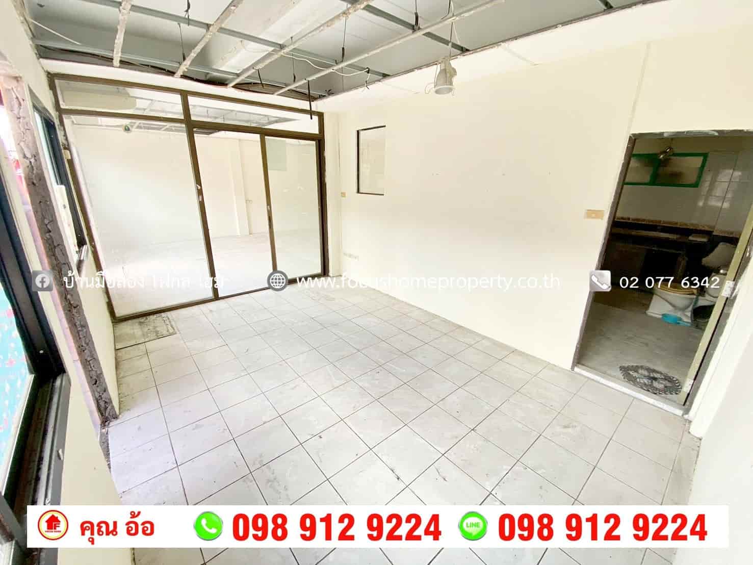 ขาย ทาวน์เฮ้าส์ 3 ชั้น 2 คูหา หมู่บ้านพรทวีวัฒน์ 1​ รังสิต-คลอง1