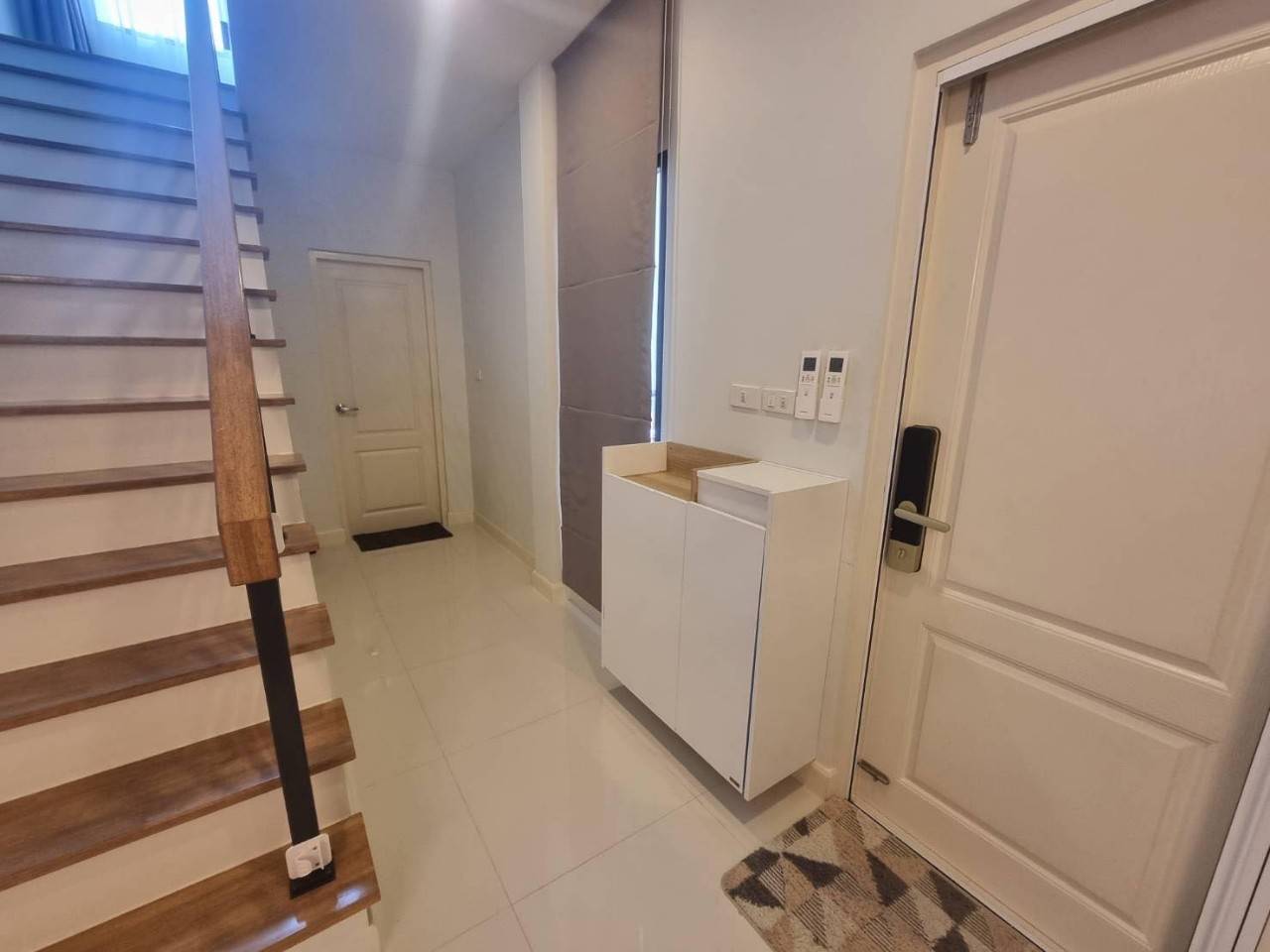 ให้เช่าบ้านเดี่ยว 2 ชั้น  หมู่บ้าน CENTRO วิภาวดี เขตดอนเมือง จังหวัดกรุงเทพมหานคร