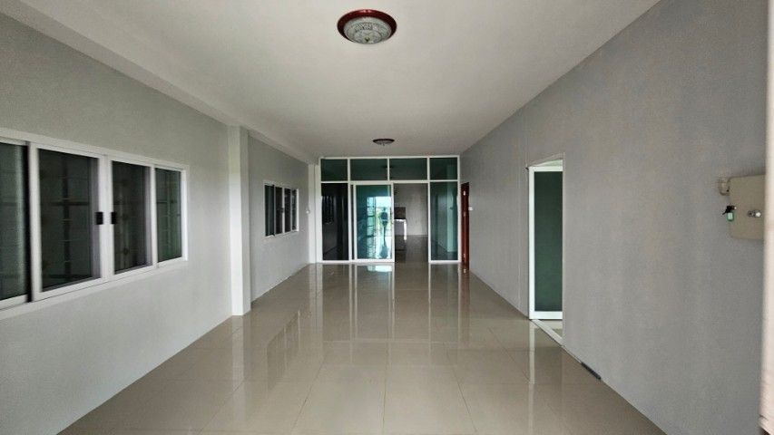 ขายโรงงาน, Office พร้อมห้องใต้ดินขนาดใหญ่ 1 ไร่ อำเภอไทรน้อย จังหวัดนนทบุรี