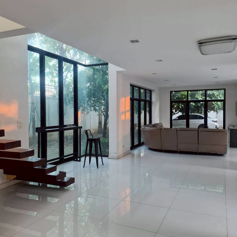 ที่สุดของทำเลศักยภาพ – บ้านหรูที่ดินใหญ่ติดกาญจนา ใกล้ราชพฤกษ์ และ Paseo #ขายต่ำกว่าราคาประเมิน 