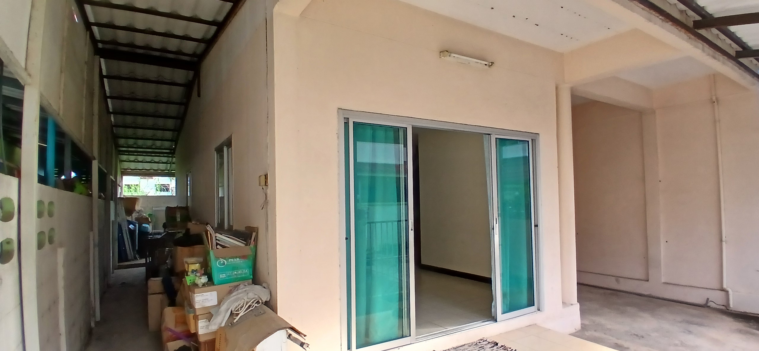 ขายบ้านแฝดใกล้สนามบินดอนเมืองเพียง 10 นาที หน้ากว้างก่อนหลังมุม 30 ตร.วา หมู่บ้านพูลศรี