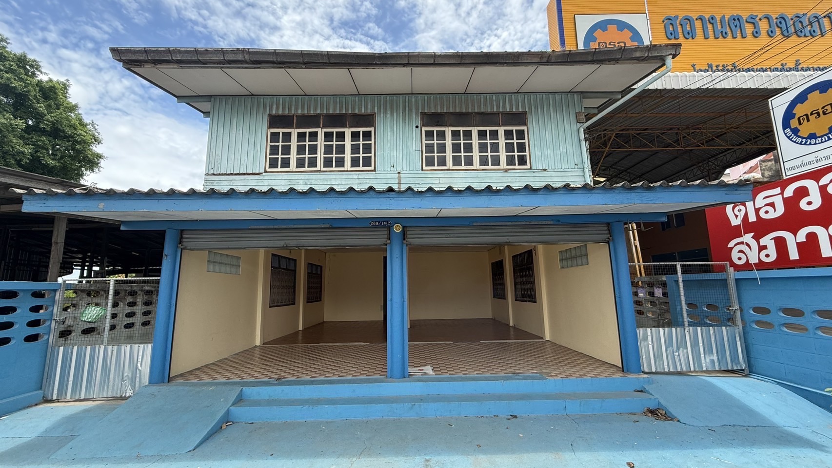 ขายบ้านเดี่ยวให้เช่า 2ชั้น ตรงข้ามเป็นตลาดเบิร์ดคลองถม  จังหวัดราชบุรี