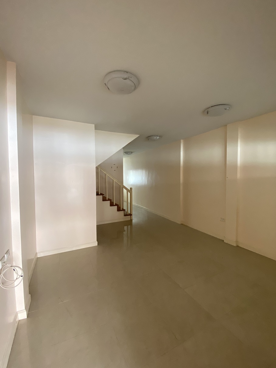 ขายบ้านทาวน์เฮ้าส์ หมู่บ้านเดอะนอร์ทเทิร์นโนว่า รังสิต