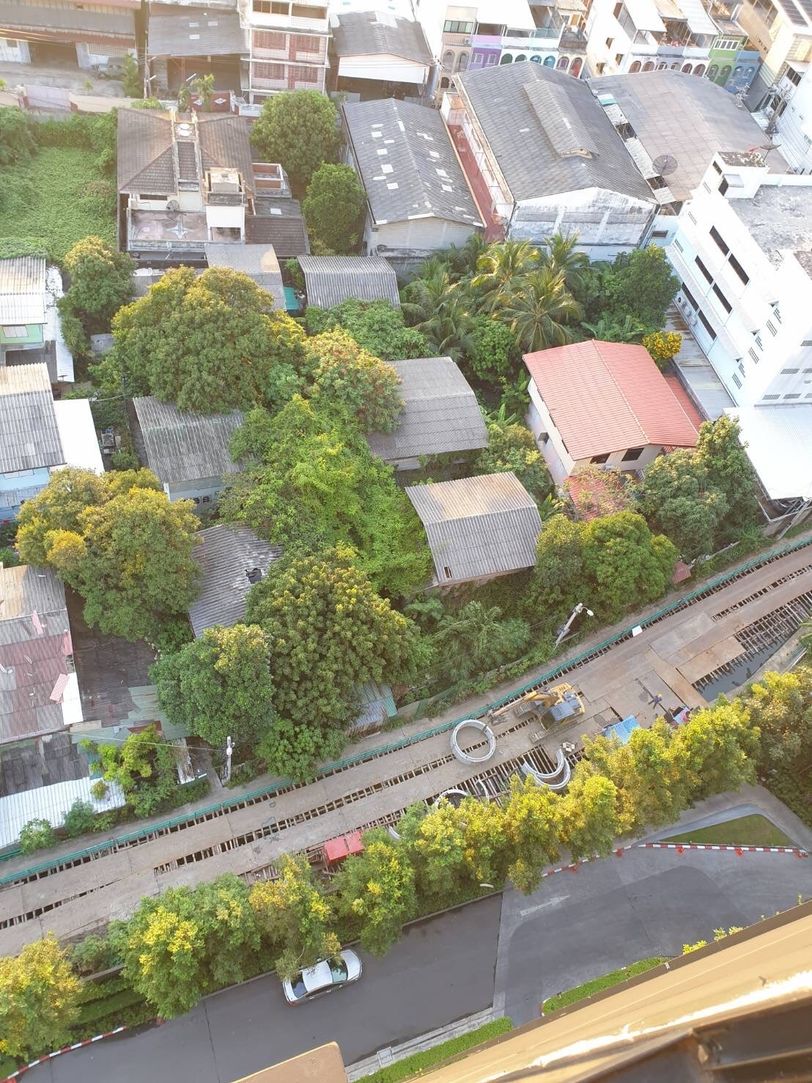 ขายที่ดินทำเลดี แยกท่าพระ ติดคลอง   แขวงวัดท่าพระ เขตบางกอกใหญ่  กทม  12,800,000