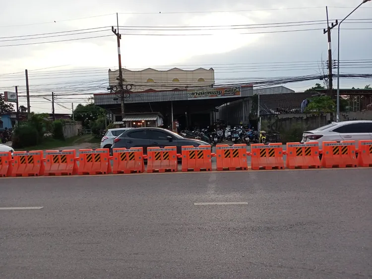 ขายอาคารพาณิชย์ 2 ชั้น 2 คูหา ทำเลดี จังหวัดกาฬสินธุ์