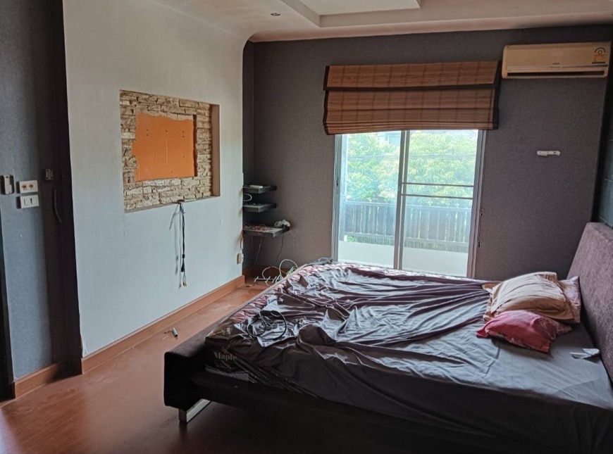 ขายบ้านเดี่ยว 2 ชั้น หมู่บ้าน พฤกลัดดา เขต บางขุนเทียน กรุงเทพ