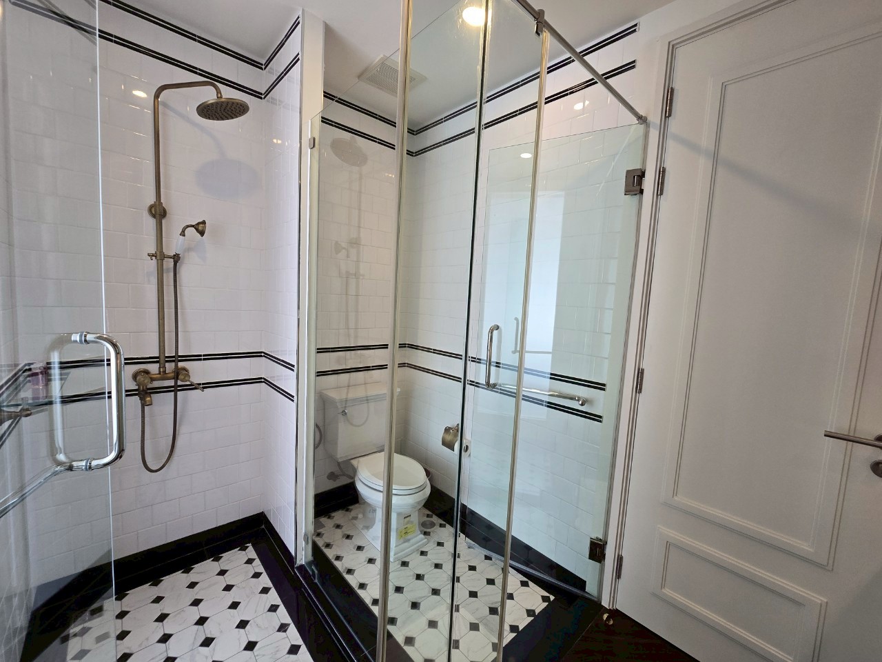 ขายคอนโด grand florida beachfront condo resort pattaya