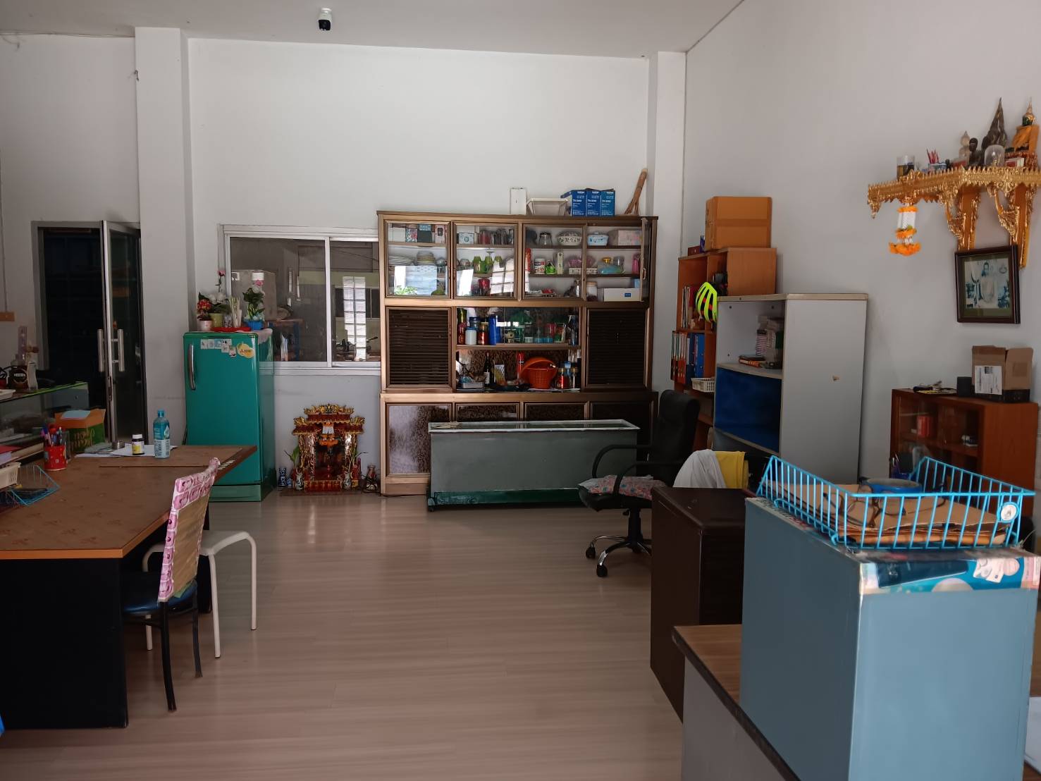 ขายหรือให้เช่า โรงงาน 2 ชั้น ทำเลดี อำเภอบางบ่อ จังหวัดสมุทรปราการ 